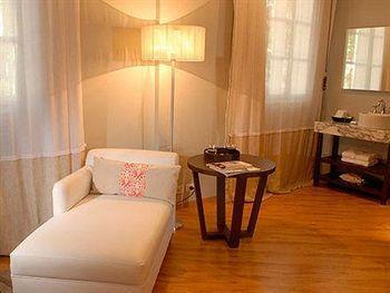 Nuss Soho Hotel 4*
