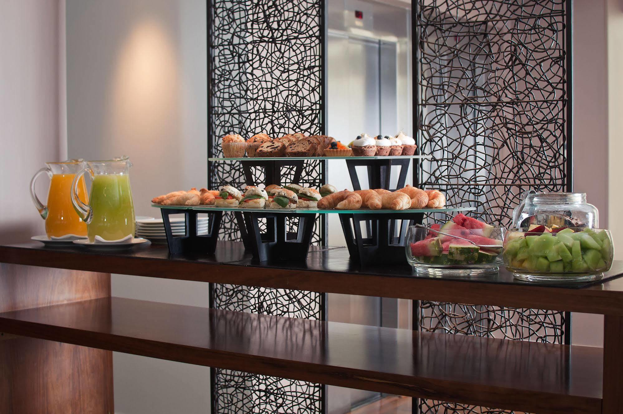 Nuss Soho 4*
